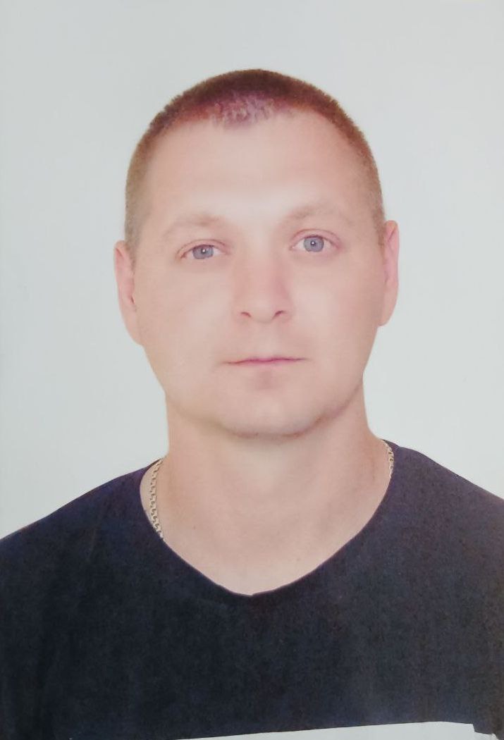 Зарипов Денис Энверьевич.